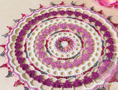 7 очаровательных салфеток крючком, вяжем по журналам Crochet World spring 2024 и Häkeln kreativ 1/2024