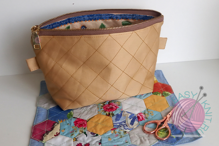 Косметичка своими руками МК + выкройка формата А4